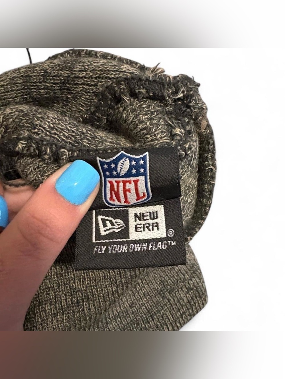 New Era Steelers Olive Gray NFL Beanie with Patch - Picture 2 of 3